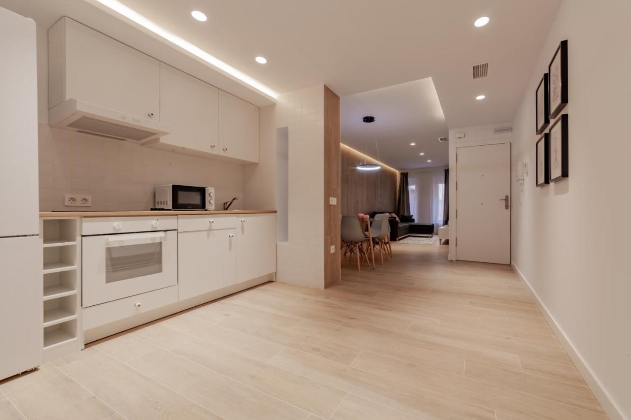 Parrapartamentos Apartamentos Turisticos Caces 外观 照片